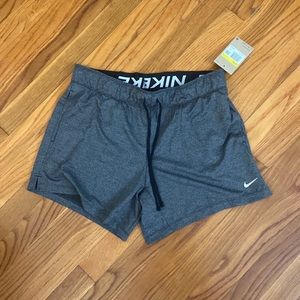nike shorts size small